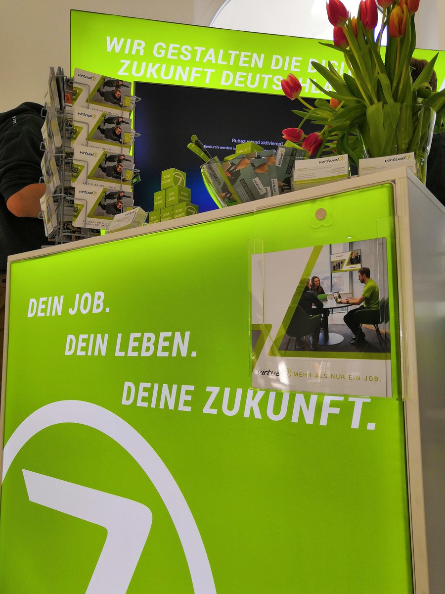virtual7's tweet photo. Wir freuen uns auf einen großartigen 1. Konferenztag auf der #JavaLand 2019 mit euch. Kommt an unserem Stand 502 vorbei und macht mit bei unserem #OpenScrum. https://t.co/431z2ziGNr