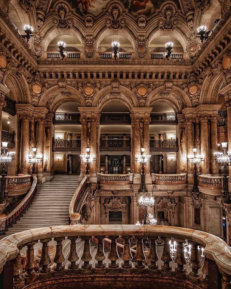 syiphee's tweet photo. Opera Garnier in Paris, France https://t.co/BWXblaWJul