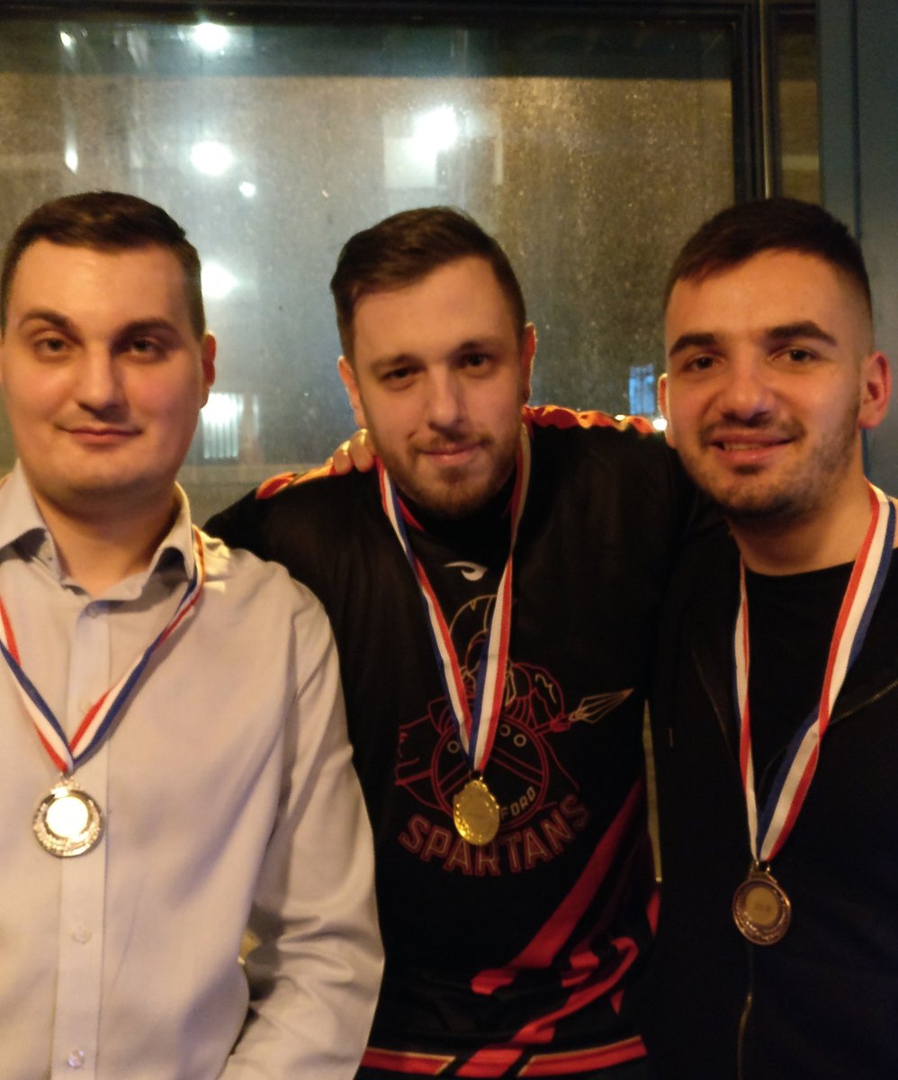 Fifapub's tweet image. Remember these faces... Apart from having a blast at #Fifapub, they also got a medal.

See you all in the big finals the 8th of April, plus the top 4 of the last 3 qualifiers at @craftbeercoEC1 every Monday

🤘🏽🏆🍻