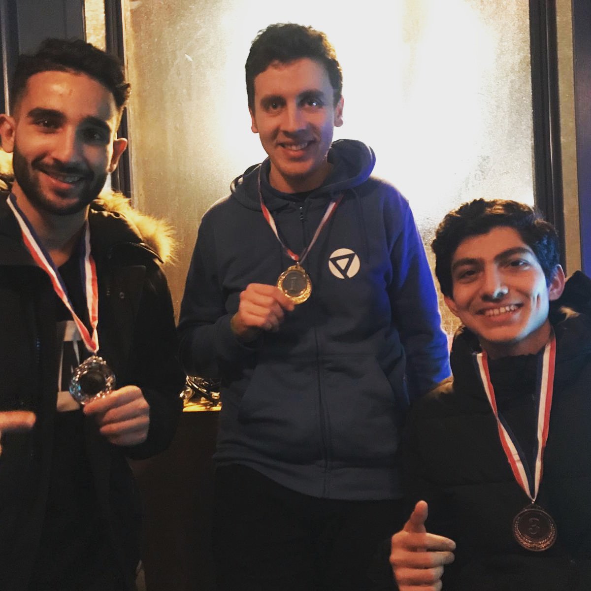 Fifapub's tweet image. Remember these faces... Apart from having a blast at #Fifapub, they also got a medal.

See you all in the big finals the 8th of April, plus the top 4 of the last 3 qualifiers at @craftbeercoEC1 every Monday

🤘🏽🏆🍻
