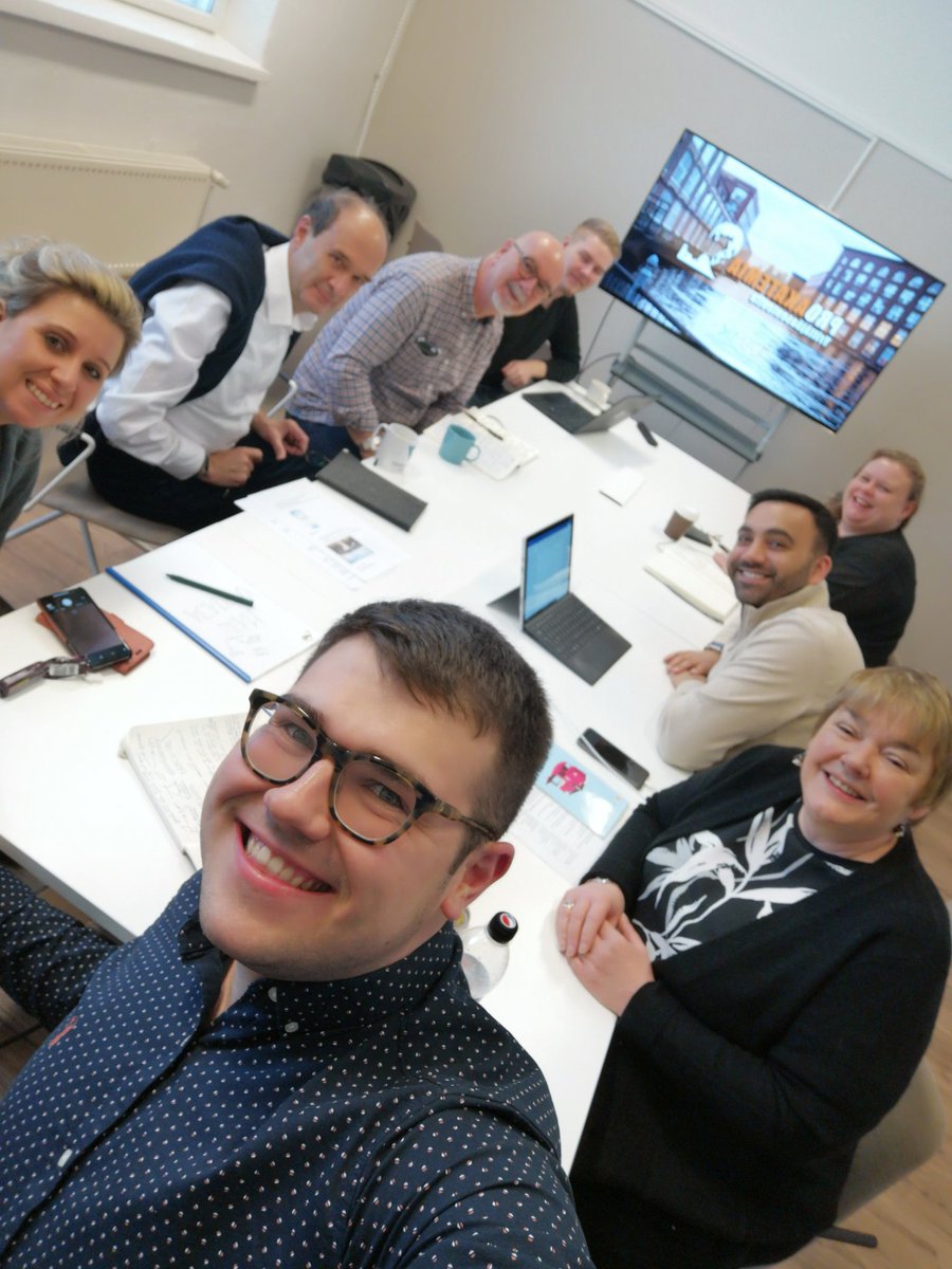 Our understanding of what education currently is and what it should be is thoroughly being challenged here in Finland! <a href="/proAkatemia/">proAkatemia</a> <a href="/UTCMediaCityUK/">Aldridge UTC @MediaCity</a> <a href="/gupsjagpal/">Professor Gurpreet Singh Jagpal OBE</a> <a href="/BGU_BusinessTE/">BG Entrepreneurship</a> <a href="/AldridgeFdn/">Aldridge Foundation</a> @AldridgeInstEE