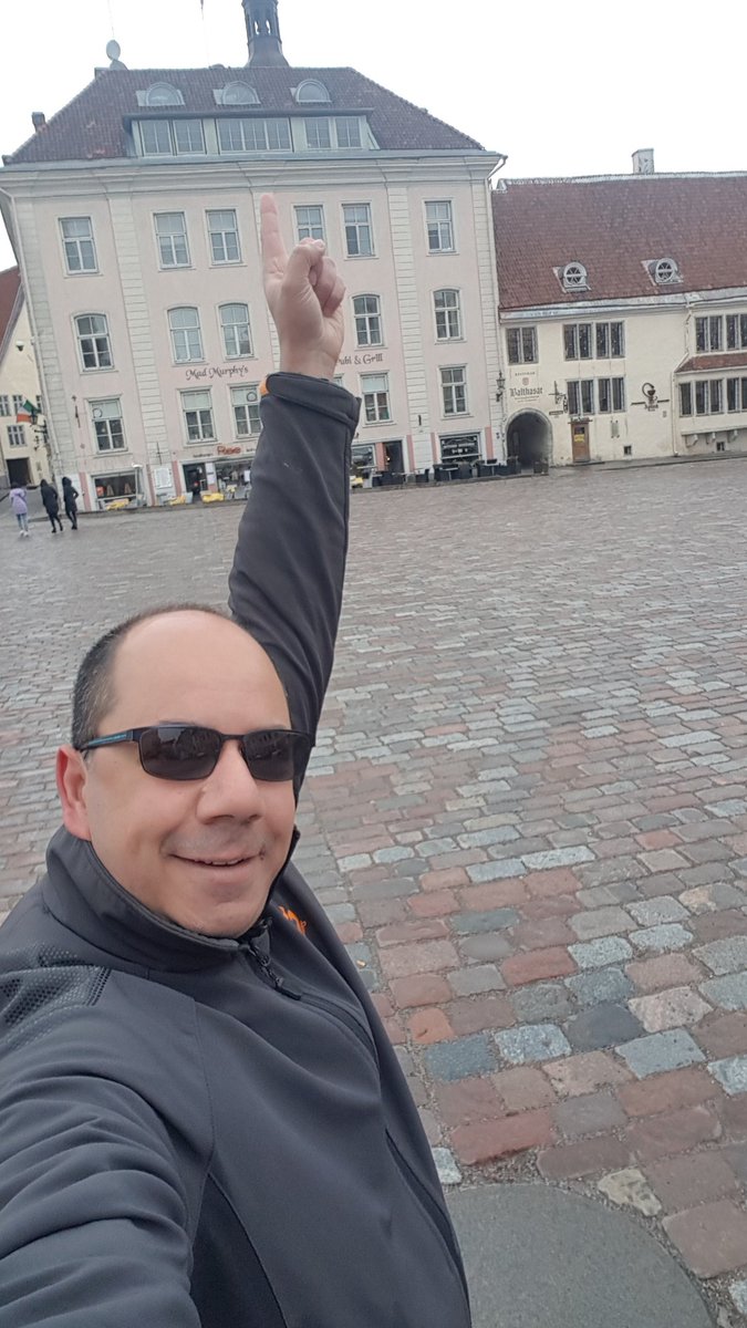 Meloquin_'s tweet photo. Found a new Virtual cache in Tallinn, Estonia #workcaching this morning. And my @GoGeocaching trackable tattoo has passed the 400K kilometre mark with a huge jump from Cape Town! Off to the airport now! https://t.co/F4cfS3nIne