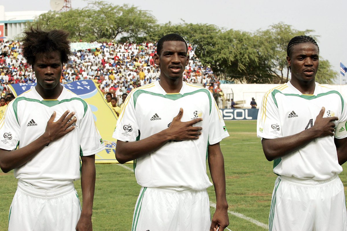 Can you name the three former Bafana Bafana players in this photo? 

#ThrowbackTuesday 🇿🇦