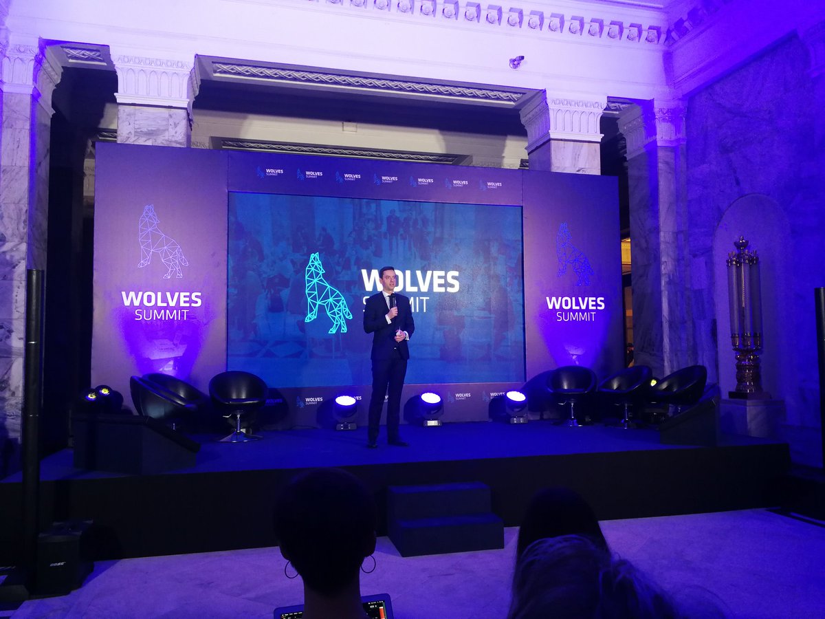 NCBR_pl's tweet photo. Wystąpienie ministra @MPiT_GOV_PL @MarcinOciepa otwiera #WolvesSummit @WolvesSummit. Dziś i jutro #Warszawa z pewnością będzie europejską stolicą #startups i #innowacje. Zapraszamy do #PKiN! #oneofthewolfpack https://t.co/vKe2huHbnj