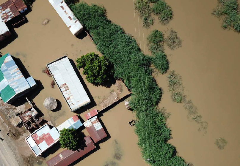 WHOAFRO's tweet photo. .@WHO deploys needs assessment team to southern #Africa, where a deadly cyclone has caused major devastation and displaced tens of thousands. Priority actions include injury care, continuity of basic health services, surveillance for water borne diseases and restoring facilities. https://t.co/n48VavfuT8