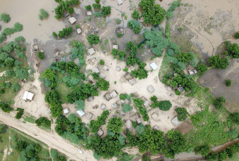 WHOAFRO's tweet photo. .@WHO deploys needs assessment team to southern #Africa, where a deadly cyclone has caused major devastation and displaced tens of thousands. Priority actions include injury care, continuity of basic health services, surveillance for water borne diseases and restoring facilities. https://t.co/n48VavfuT8