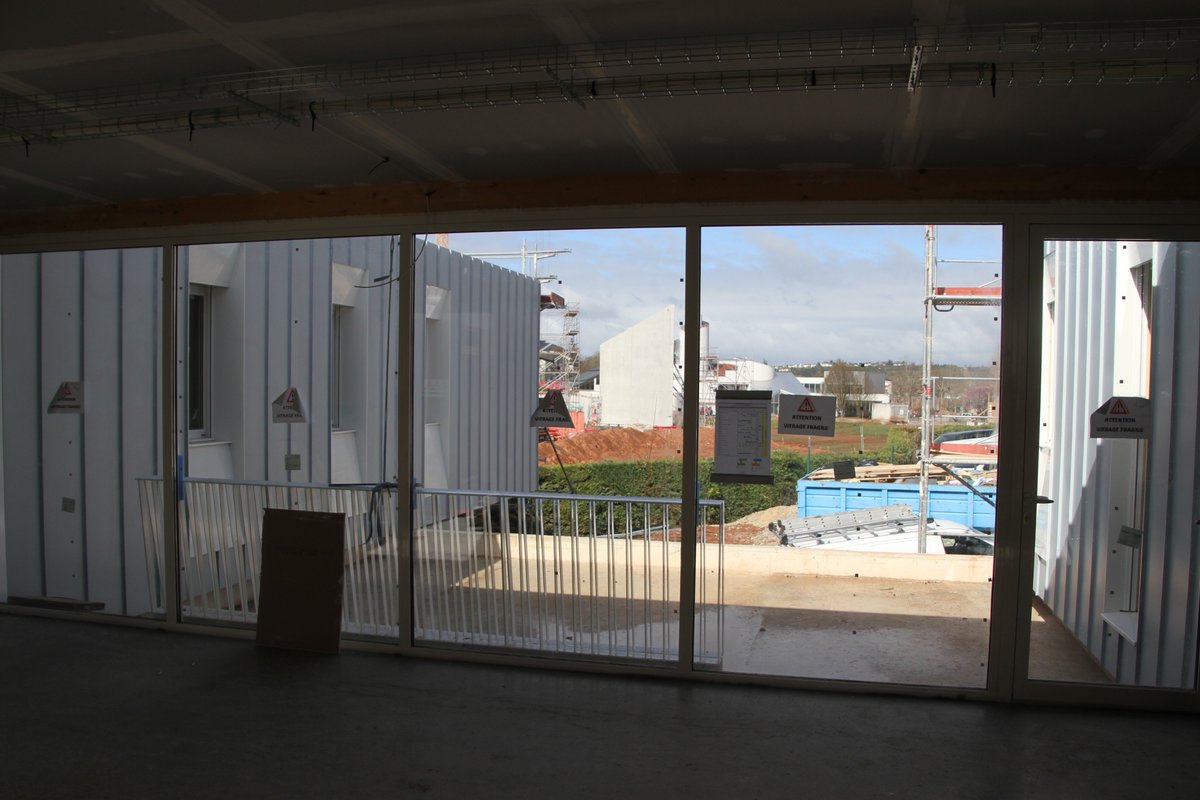 L'ouverture de la Maison de Santé Pluriprofessionnelle approche ! Une visite de chantier s'est déroulée hier matin en présence de l’architecte, de professionnels de santé, d'ambassadeurs du contrat de ville, d'élus municipaux, de Rodez agglomération et du Conseil Départemental.
