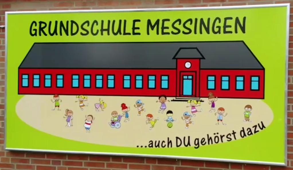 BlogAgrar's tweet photo. Dieses beleuchtete Schild hängt seit Kurzem an der Turnhalle. 
---------------------------------------------------------------------
Grundschüler aus #Messingen werden in Sachen #Artenschutz aktiv:
https://t.co/4HzP4UyPHb https://t.co/hH87jOE7Pp