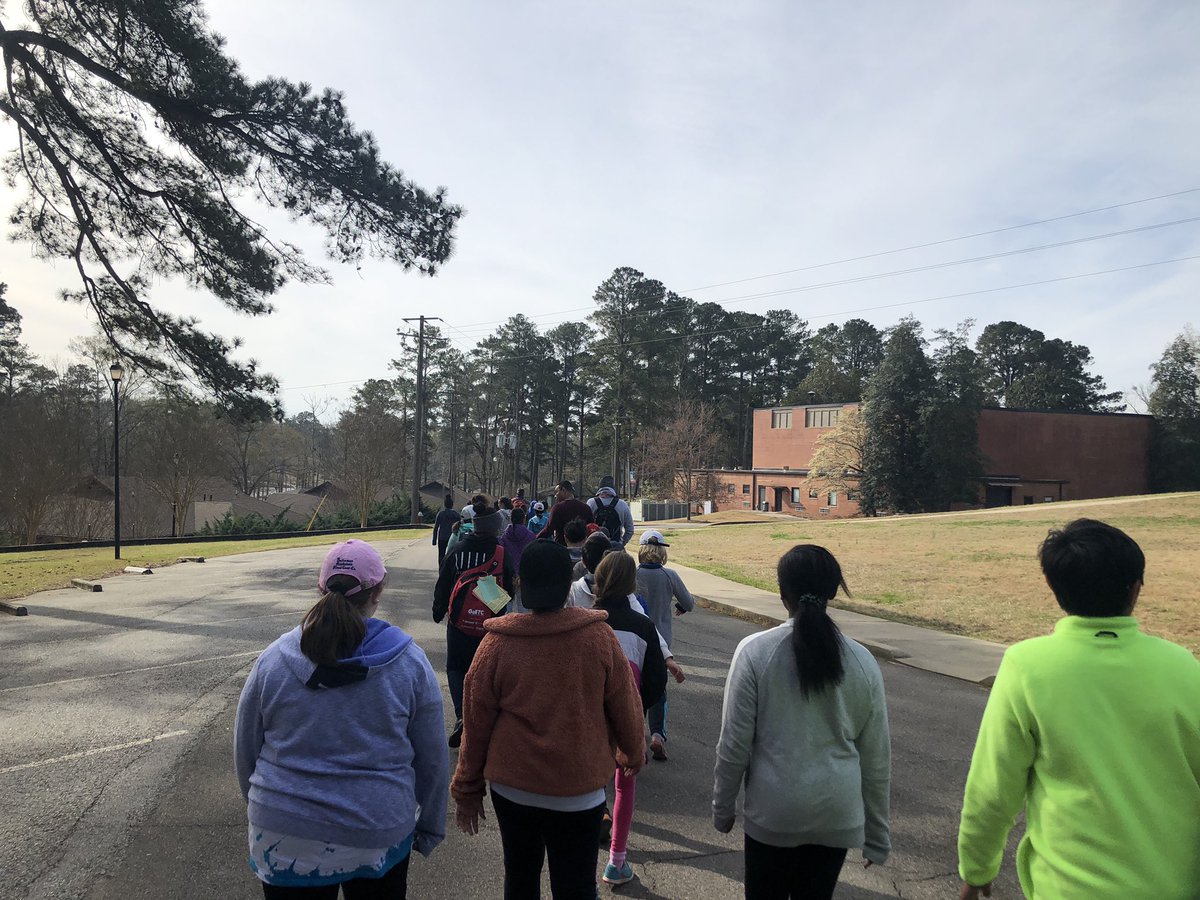 NPESprincipal's tweet photo. So excited to be at Rock Eagle with our 5th Graders! Walking to orientation. It’s going to be a great day! #experienceNewProspect https://t.co/RXwxCIUahF