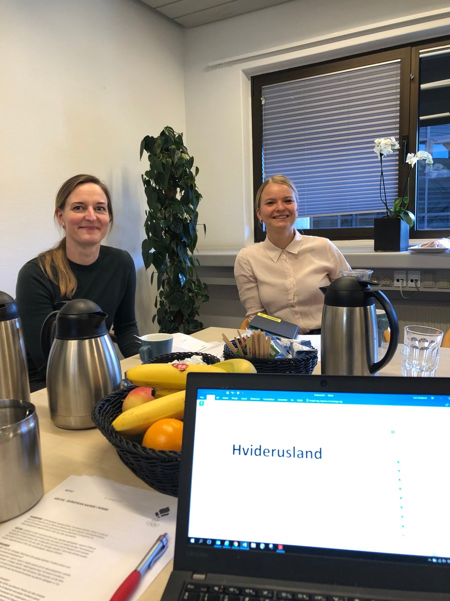 DIFidraet's tweet photo. Om tre måneder begynder European Games i Minsk. I dag var dygtige medarbejdere fra @amnestydk forbi Idrættens Hus, hvor de orienterede om menneskerettighedssituationen i Hviderusland. Vi bruger deres input til at klæde vores ledere og atleter bedst muligt på. https://t.co/s0sAmPxwd1