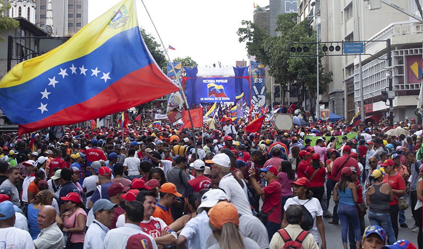 GMVV_Carabobo1's tweet image. #19Mar El pueblo venezolano esta de pie en lucha de su independencia 💪

#PlanParaServiciosBásicos
