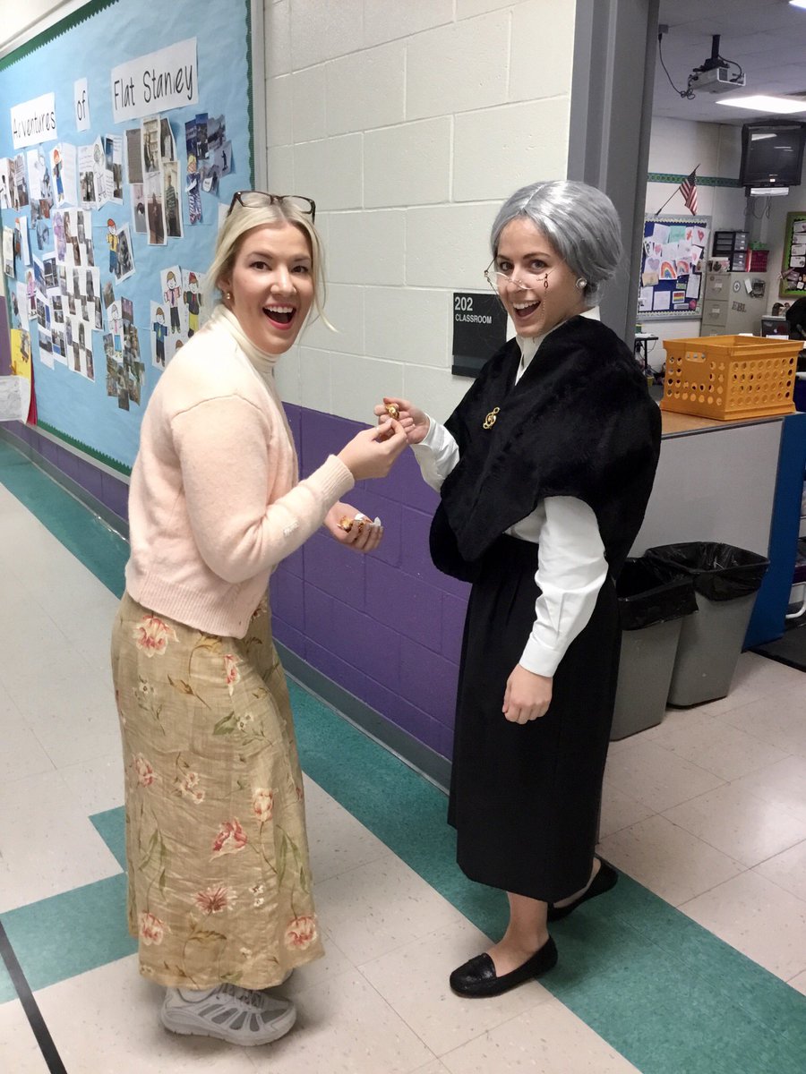 We are having a blast being old women today for the 120th day of school!! <a href="/PHSmariners/">PHS</a> @prucknofirsties @abologna_phs <a href="/BittingDebbie/">Debbie Bitting</a> <a href="/cmkeeley1/">Crystal Keeley</a> <a href="/eeasterling2/">Blaire Easterling</a>