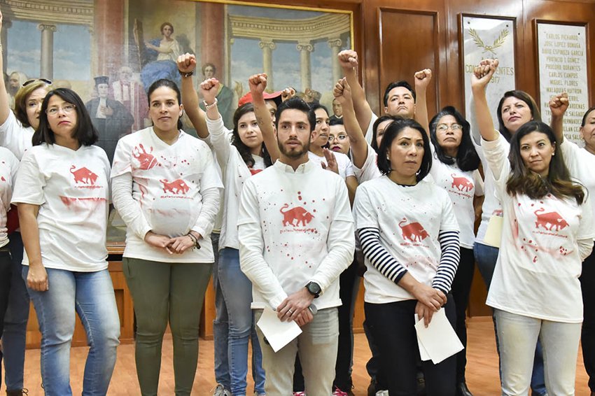 CongresoEdomex's tweet photo. Propondrán prohibir las corridas de toros con reforma al Código para la Biodiversidad, anunció @pepecouttolenc. #LXLegislaturaMexiquense.

Más información 👉🏾https://t.co/VksyjFfPYE https://t.co/upVE7PLPCT