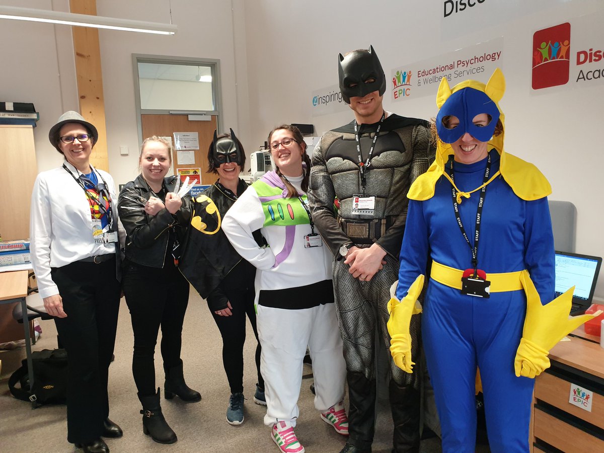 Affinityts's tweet photo. @MowmacreHill @ParklandSch @WooldenHill we are all here supporting #imhereandimahero #everydaymatters #goodattendancerocks with our #superhero outfits. #limitlesslearning @Discoverytrust @DavidBr20600287 https://t.co/NAQqjLisU1