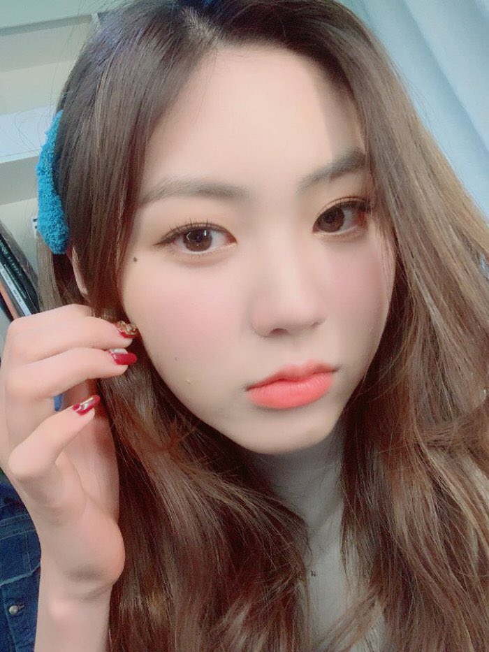 clc_juice's tweet photo. #CLCxCHESHIRE #4TH_ANIVERSARY #4YearsWithCLC #씨엘씨_고맙고_사랑해 ❤️ https://t.co/EmjaPyXkV5