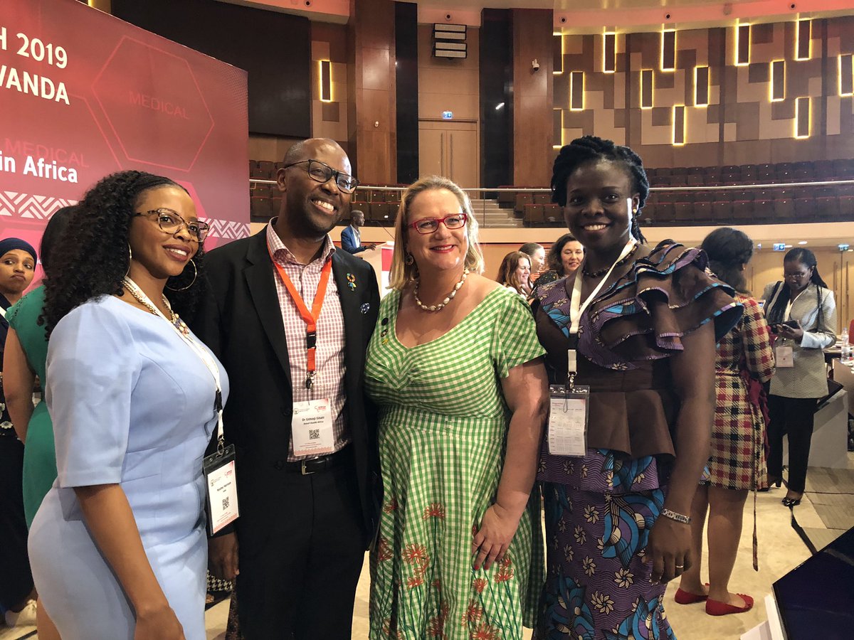 mrsoleribe's tweet photo. From #AHAIC2019 on #UHC in Kigali to #CSW63 in New York, the message is loud & clear: the time for #Gender responsive UHC is now. Quality health for everyone everywhere without barriers (UHC) is a political choice but an economic necessity
#UHCnow #LeaveNoOneBehind @CFHInitiative https://t.co/JWoAL4bZjy