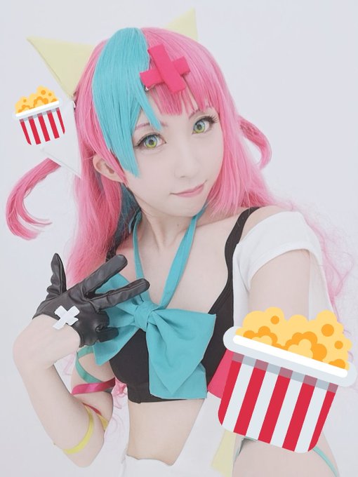 Twitterのコスプレ画像15