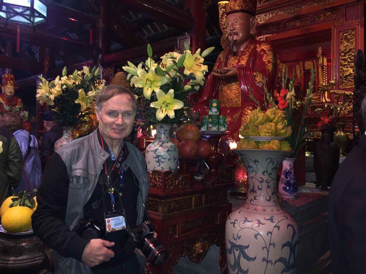 UnravelTravelTV's tweet photo. Leslie Graham, Unravel Travel TV visiting the Temple of Literature #Confucius in #Hanoi #Vietnam ASEAN Tourism Forum 2019 post event tour #ATFVietnam2019 #TravelByASEAN #ASEANTourismForum #TimelessCharm #VietnamTourism #ATF19 #MeanwhileinASEAN #ASEANPowerofOne #VietnamCharm https://t.co/lPNQNsq5jq