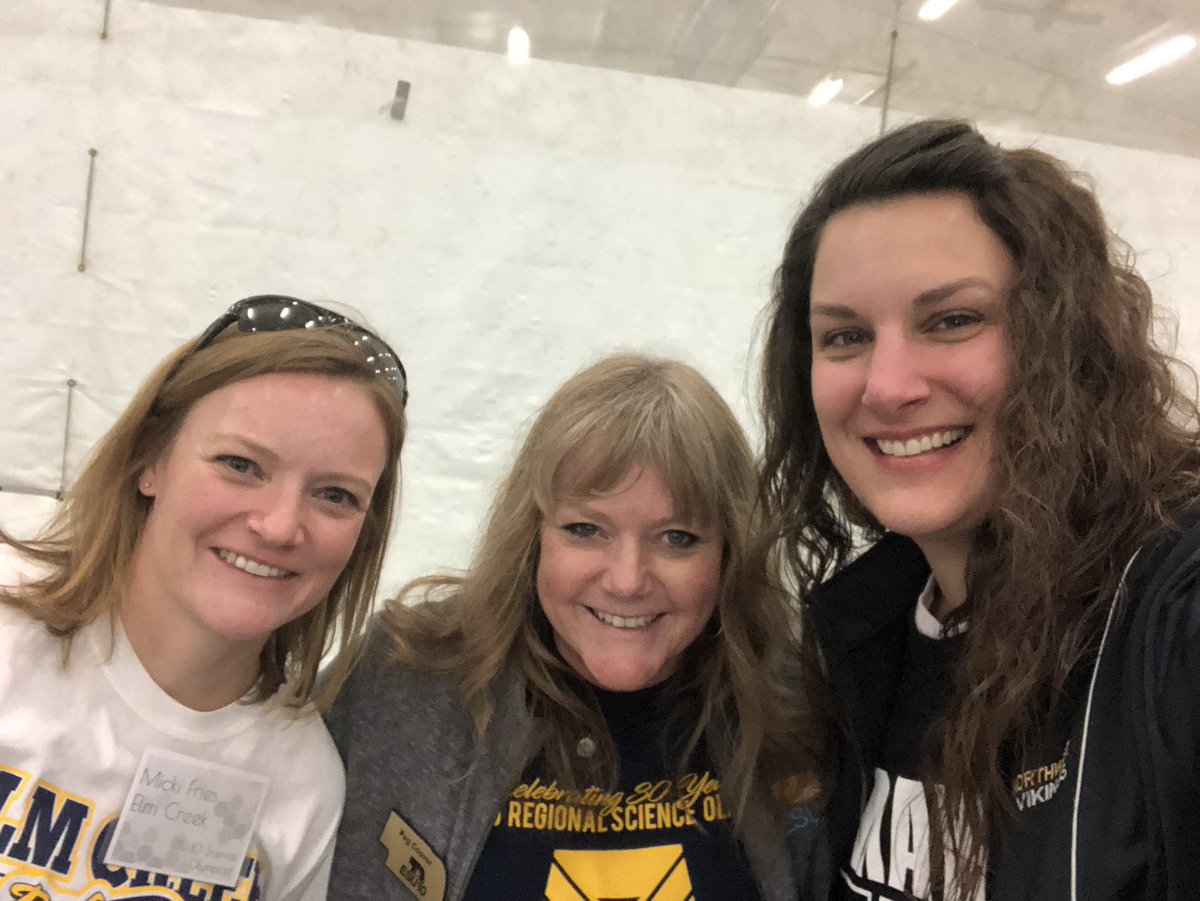 MrsCoover's tweet photo. Look who I found at science Olympiad! @mrsverba @mickfries #centurapride #esu10 https://t.co/F4Qg0XFos4