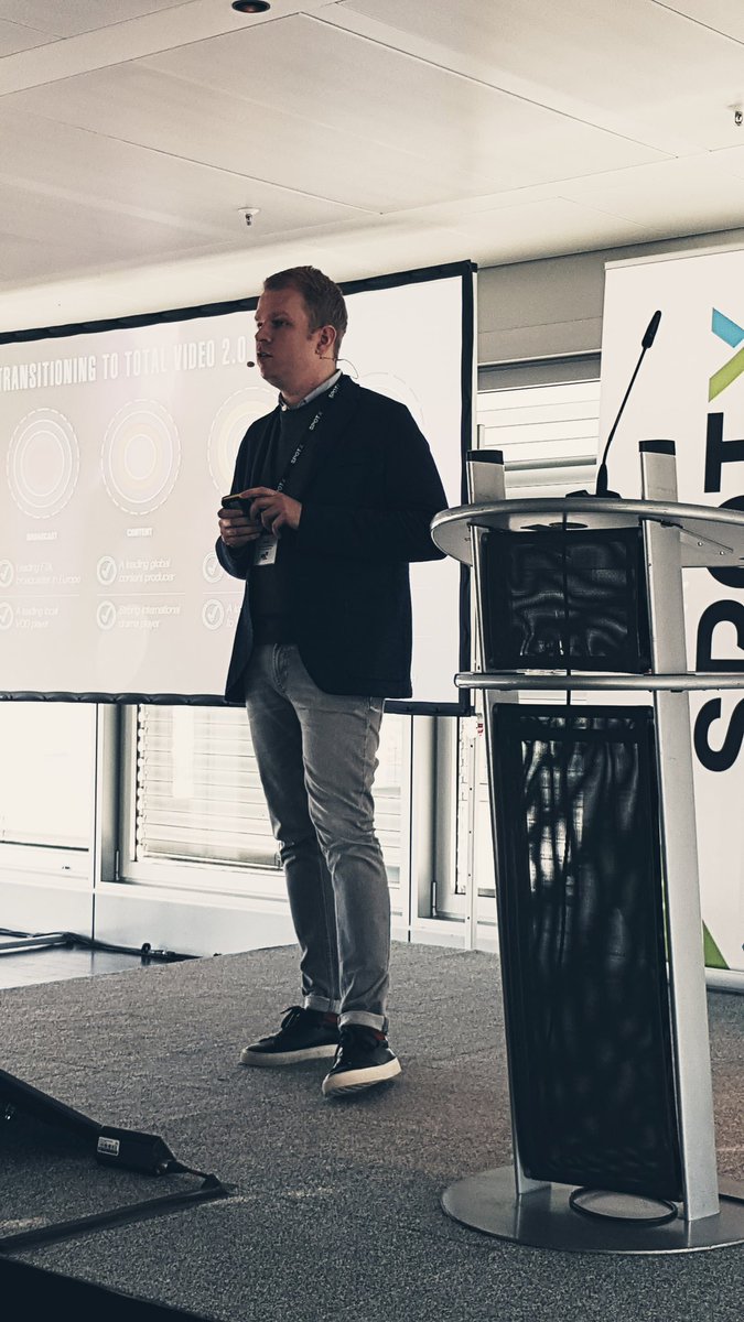 Rhys Noelke (Senior Vice President Strategy) am Start! <a href="/rtlgroup/">RTL Group</a> is in the House! Yeah.