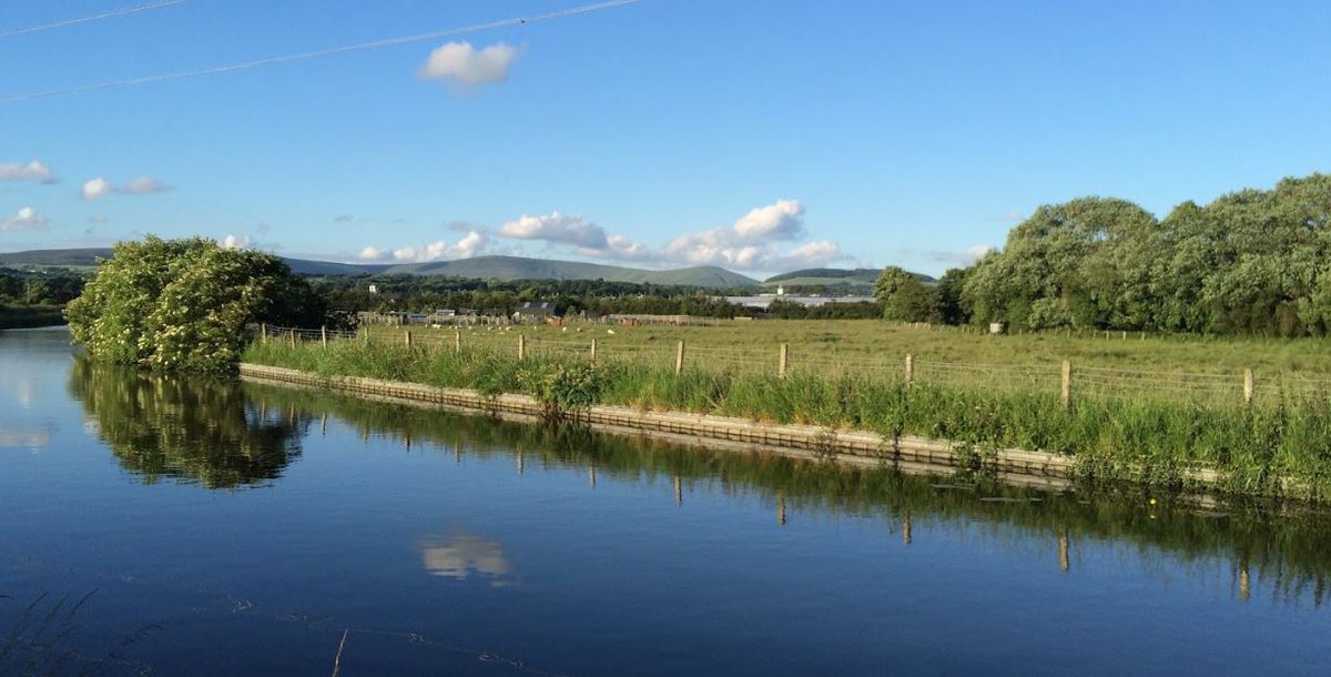 If you’re looking for a tranquil setting surrounded by countryside, look no further than the charming village of Catterall. With easy access to both road and rail, it’s easy to understand why we chose this quaint village for our Beacon Place development. ow.ly/qElt30o6tiR