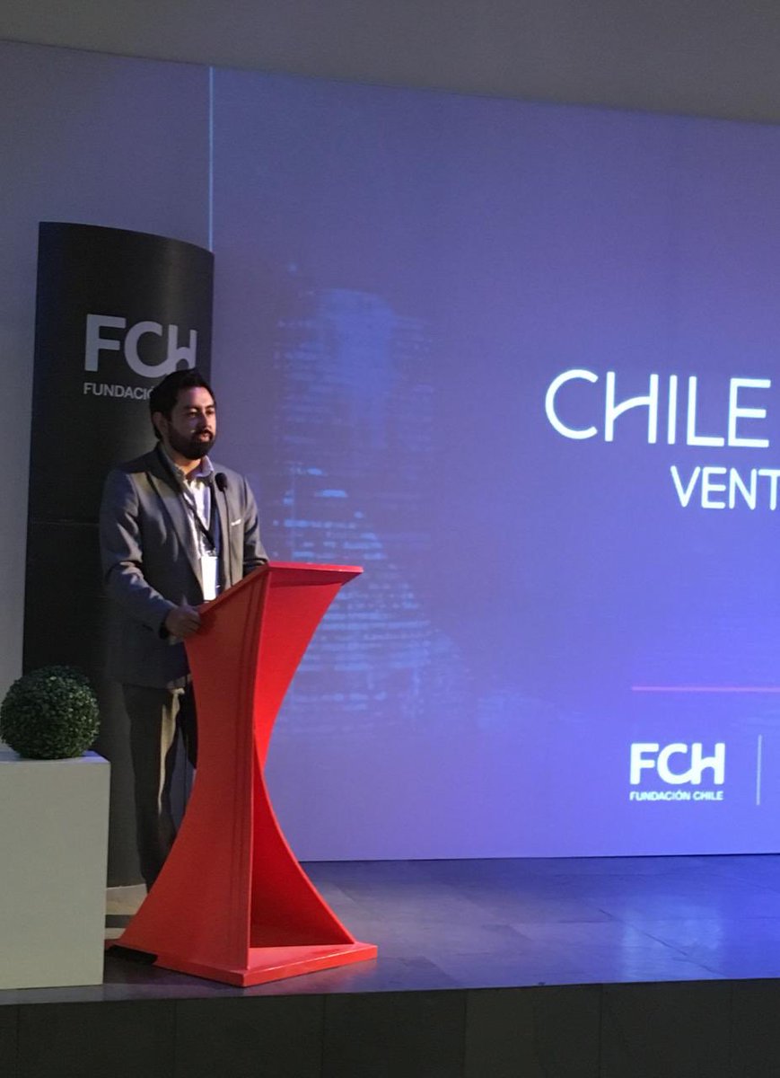 fundacionchile's tweet photo. “Las startups son capaces de cambiar el mundo mediante la innovación en diversas áreas de acción” @TadashiTakaoka Gerente de Emprendimiento @Corfo en #TimDraperEnFCH @CG_Ventures https://t.co/tYzCTv7EcX