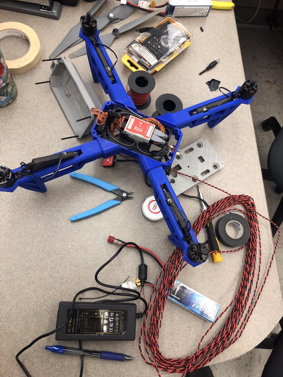 ARCDesignHub's tweet image. @arcdesignhub intern Brenda Casas built a new ARC drone to record during sports events! #drone #tech #engineering #cccmaker