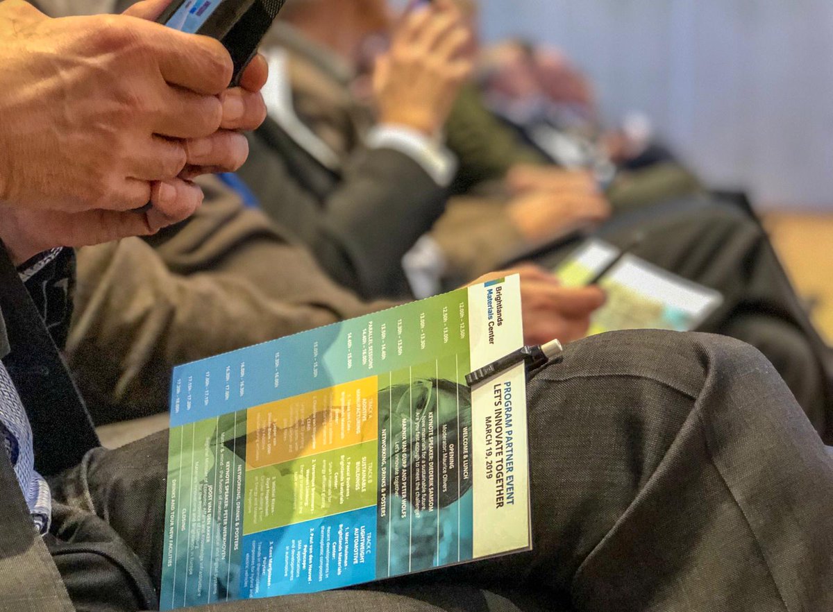 Keynote speaker Diederik Samsom, Dutch politician: “We have great ambitions about #innovations. But maybe the biggest challenge is closer to home. It ís home. Turning our houses into smart #sustainable places with new materials."