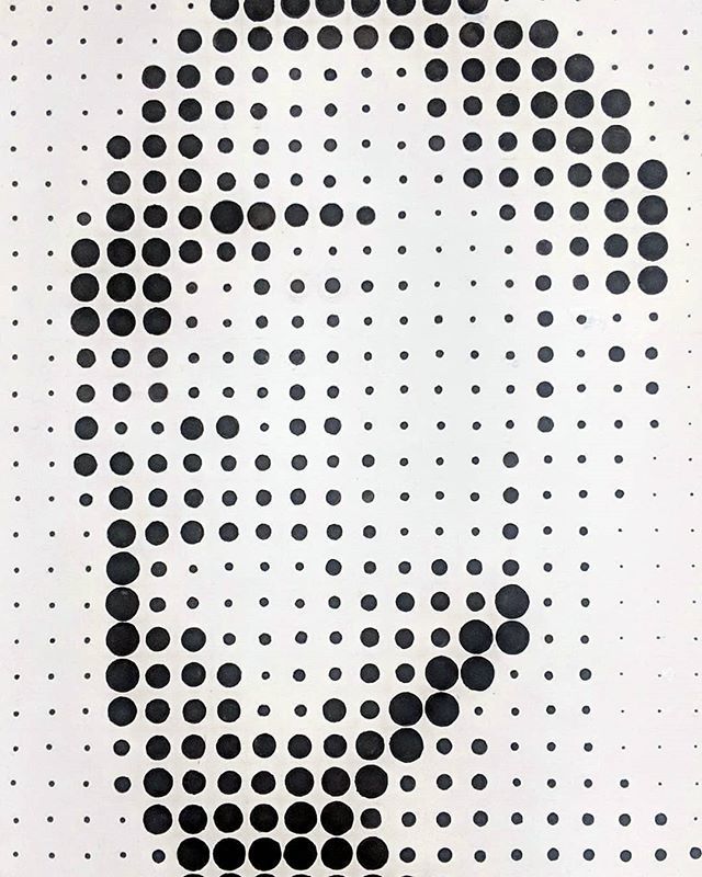 art_fluxx's tweet photo. Six Hundred circles later...lol. What do y'all think? ⚫
⚫
⚫
⚫
⚫ follow: @artfluxx 🔥🔥
⚫ follow: @artfluxx 🔥🔥
⚫
⚫
#art #artist #minimalism #circle #gouche #black #white #whatdoyousee #follow
#selfportrait #artistsoninstagram #artfluxx #creative https://t.co/WkimX8UUUA https://t.co/iwjpzXrJoI