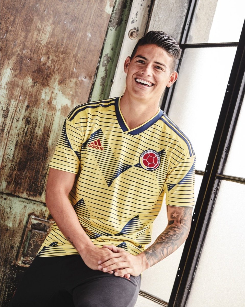 James Rodríguez on Twitter: "Estrenando orgullo nuestra nueva camiseta @adidasfootball https://t.co/mkiTlJoyvW" / Twitter