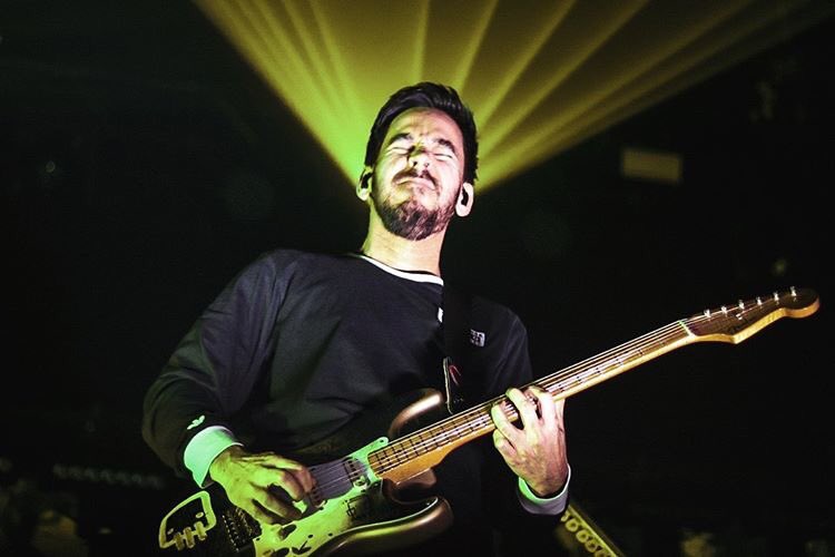 LPLive's tweet photo. Great photos from Zürich by @theneeza. #PostTraumaticTour https://t.co/2yy1WZoe38