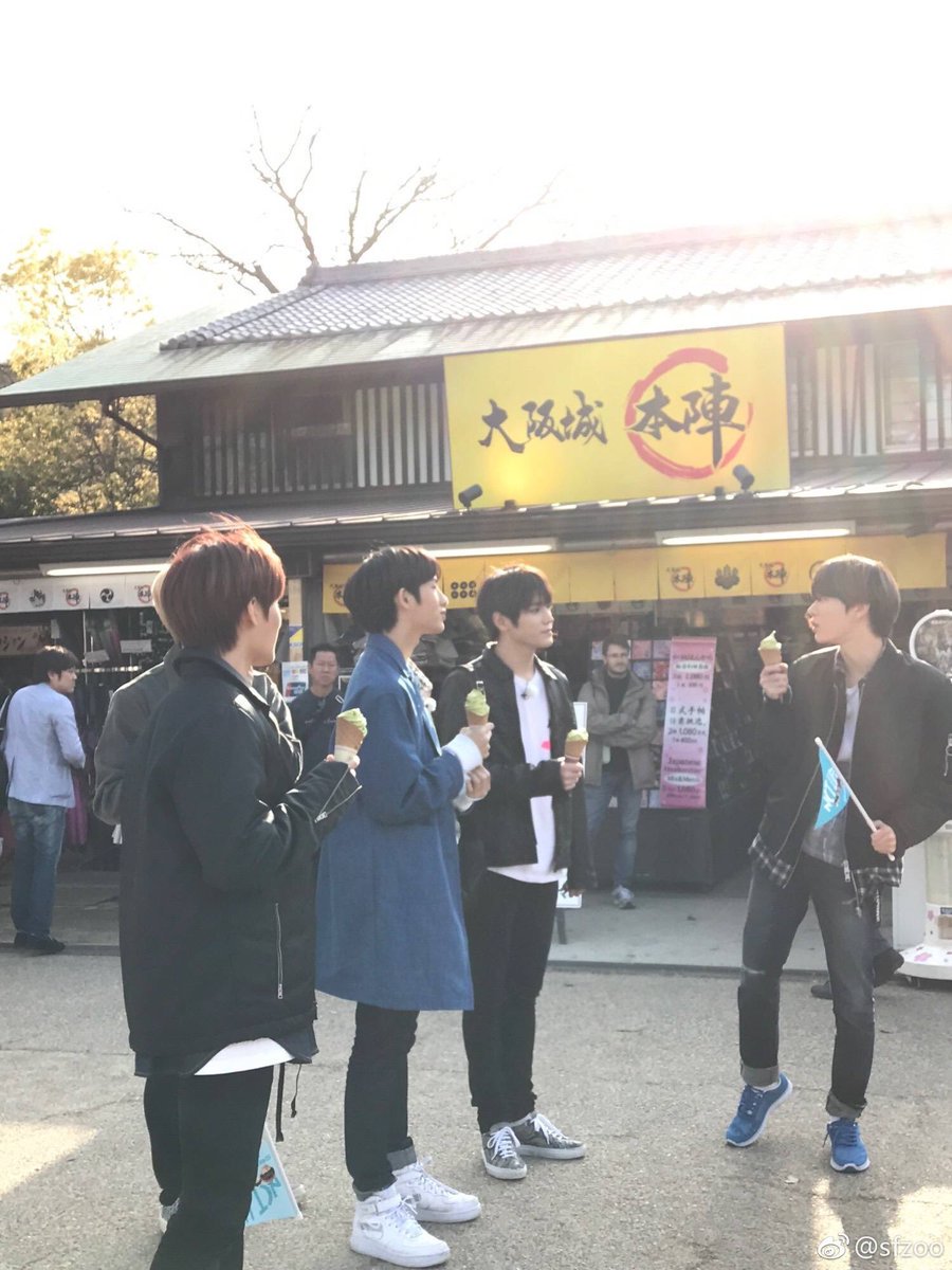 170412 >_____< Taeil, Taeyong, Doyoung, Yuta & Winwin spotted by OP at Japan tl film "NCT LIFE in OSAKA!"