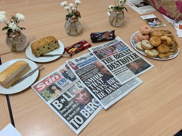 NPSLDN_BeckAP's tweet photo. Coffee Morning / Purposeful Activity today.... 🧁🍪🥤 https://t.co/9eFb4gCh6u