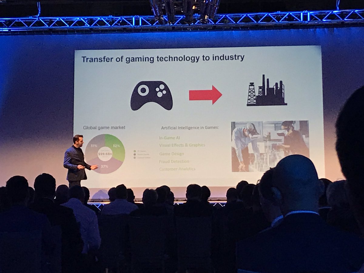 hach2110's tweet photo. #execforum19 von Gamern lernen https://t.co/0PsPvPpGBD
