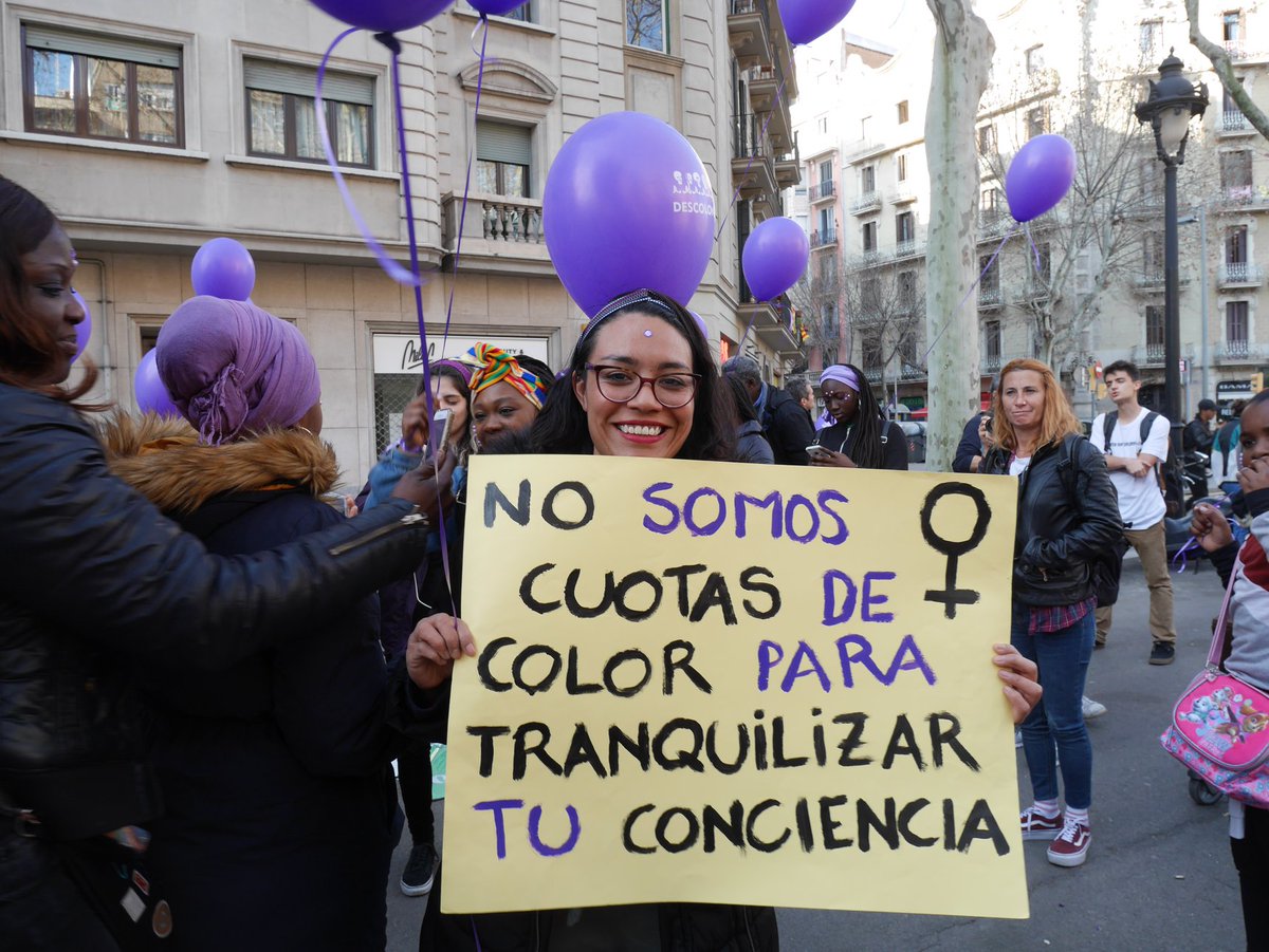 Las_Tejedoras's tweet photo. Niñas, mujeres, bolleras y trans, todxs migrantes 
combatiendo el estado patriarcal y colonial.
Vente a la #HuelgaPermanenteDeFronteras. 
23 Marzo #Motril y #Tarifa
Aquí la info de la Marcha Feminista y Antirracista 👉https://t.co/Mfy69ptzyx https://t.co/Pw8iKfCx7m