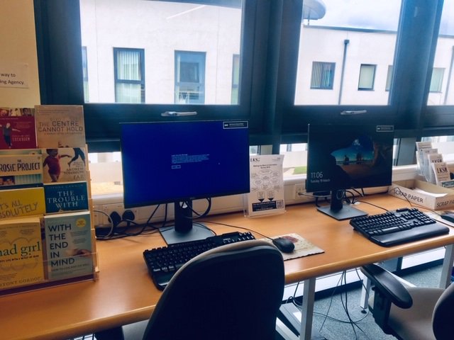 library_mpft's tweet image. We&apos;ve just upgraded all our computer monitors at Redwoods library. Perfect if you&apos;re hot desking or need a space to work @library_mpft #mpft #libraryspace