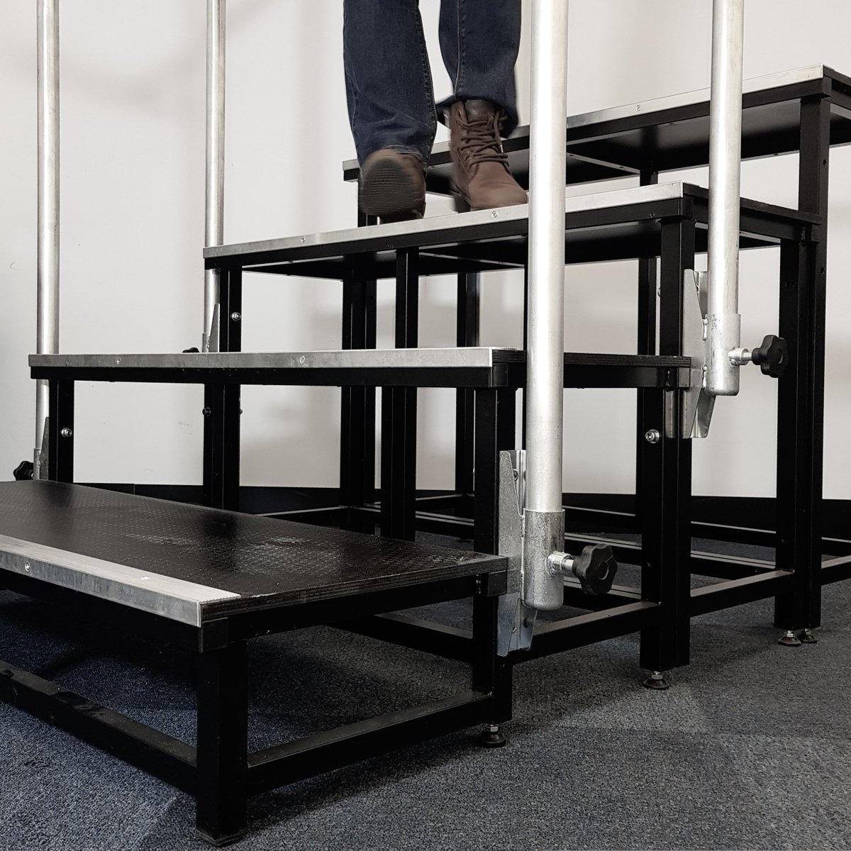 LightspaceUK's tweet photo. 3-Step System complimented with Handrail is the best option for you to get on a stage safely! We offer different height modular steps: 20cm and 40cm, 60cm and 80cm. They are lightweight, easy to put together, and they stand on their own! 
Call us on 01604664571. https://t.co/usTQkGfJR6