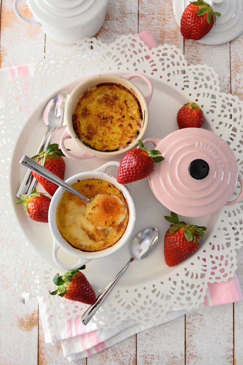 chez_by's tweet photo. RECETA NUEVA 🥄🍓
Sin perder la tradición, vamos a celebrar Sant Josep y el día del padre con una deliciosa Crema Catalana.
Super fácil, super ràpida porque el #cookexpert se encargará del resto. 
.
https://t.co/mumnMescru
Ya tienes la receta en el blog. 😋#Magimix @Magimix https://t.co/ntbBd7iRu5