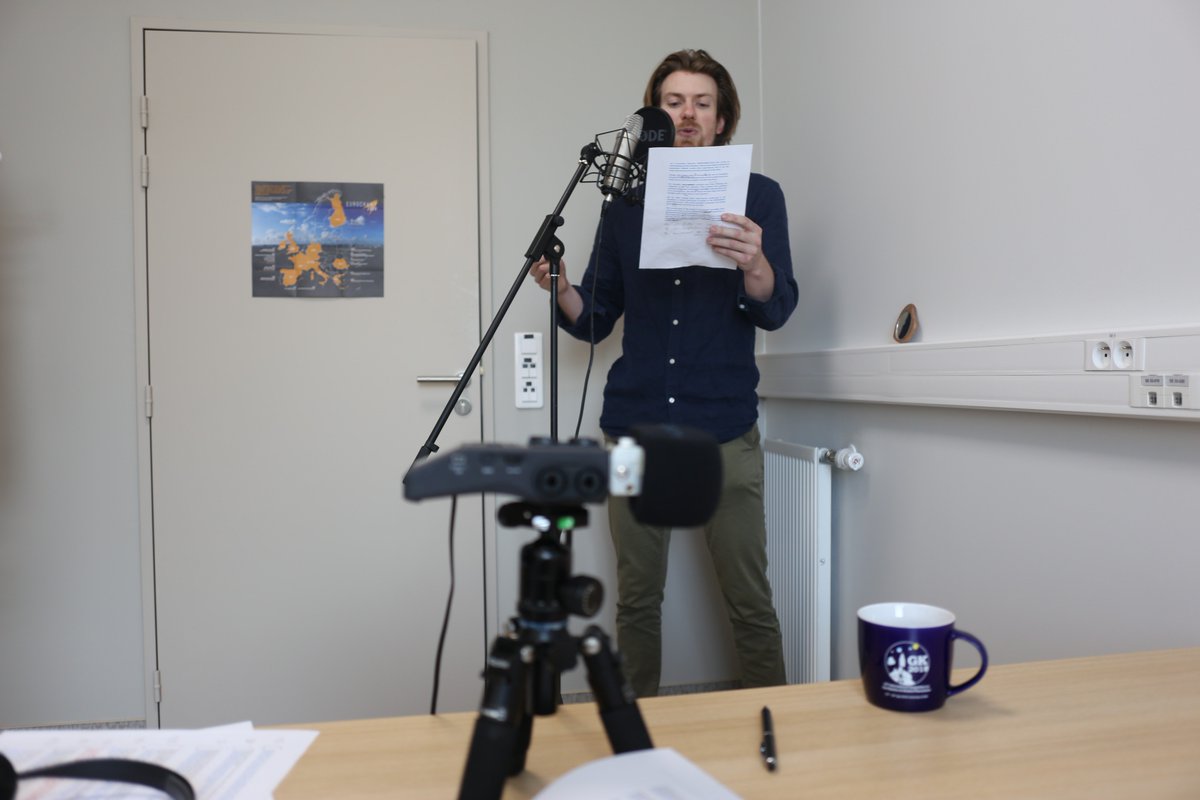 EUROCHAMP2020's tweet photo. Today our office turns into a recording studio! Working on a new @EUROCHAMP2020 video #atmoschem #EUforscience #Horizon2020 #openscience #parisscience https://t.co/EUqbVPJwGW
