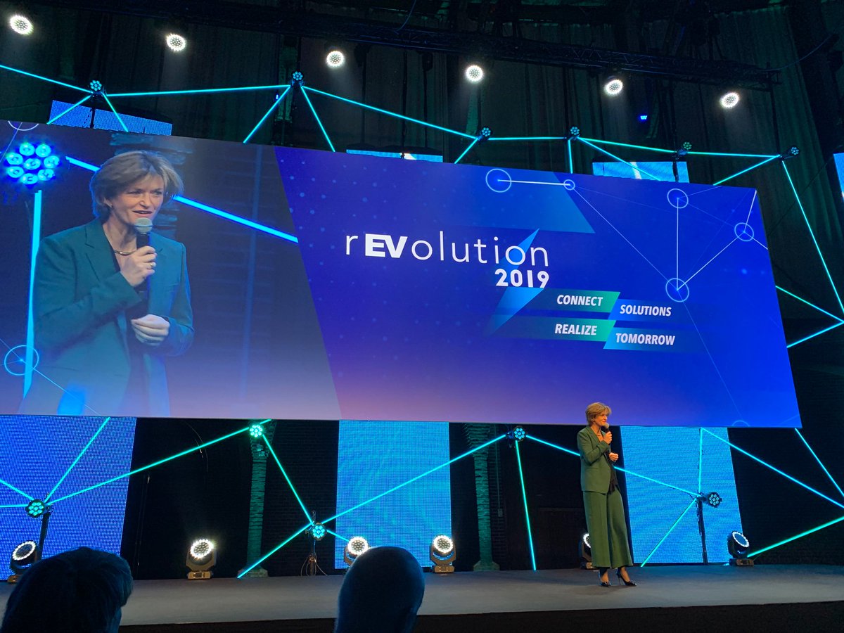 Proud to have CEO <a href="/ENGIEgroup/">ENGIE</a> Isabelle Kocher motivating 1000+ eMobility leaders at #revolution2019. Onwards to #ZeroEmssion!