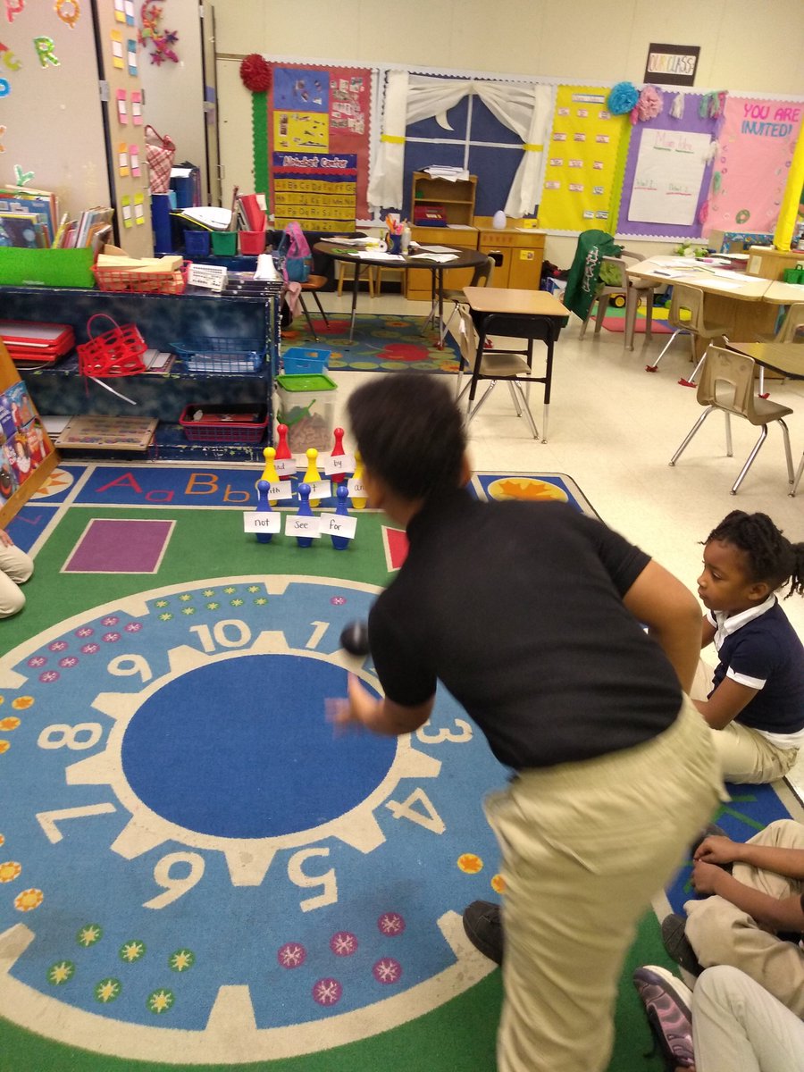 RiverviewEleme1's tweet photo. Sight Word Bowling in Kindergarten at RES...#Quest4Success https://t.co/56DkXUc8pI