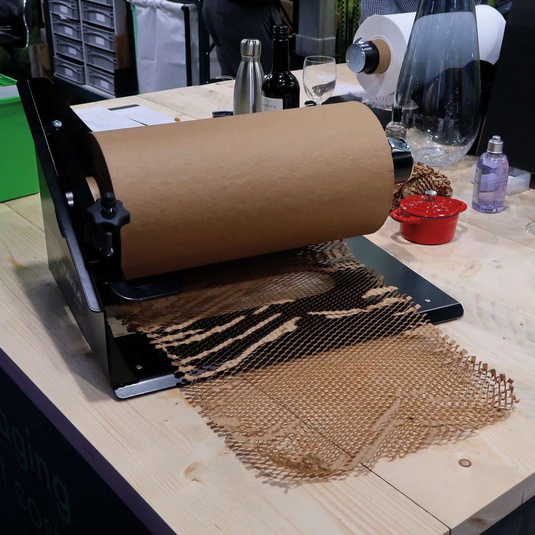 ProtegaGlobal's tweet photo. Looking forward to @etail 3-4 April. See you all at exhibition stand E17. https://t.co/7VV9DMM7K3 Get ready to see some great packaging innovations. #Hexcelwrap #Packaging #sustainable #ECO19 #environment #etsyshop https://t.co/op7eZxjCOU