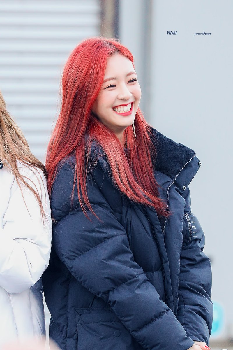 cherryu1209's tweet photo. #유나 #ITZY https://t.co/WeyzbhLuX8