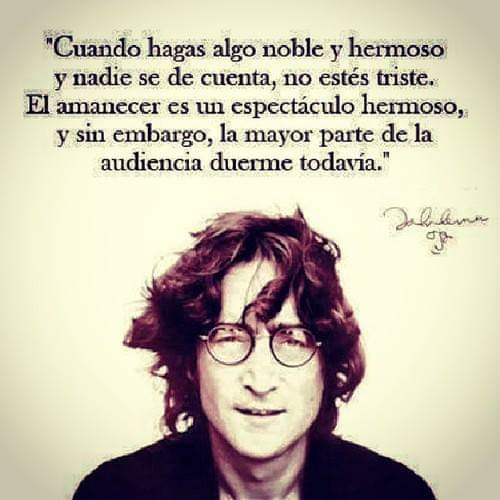 Patrici58275001's tweet photo. * No estés #tristeee ... * 🌺🌺🌺 https://t.co/QBAMmP5n01