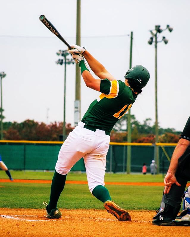 97ugadawg's tweet photo. Going, Going, G-O-N-E! Touch them all #11! The space station visitors now have a baseball to play catch with! Proud of @_TateKight! #keepgrinding #continuetobeyou #nasawillbecallingyoutoday #gladigottoseeit https://t.co/VYRZCOIfiG