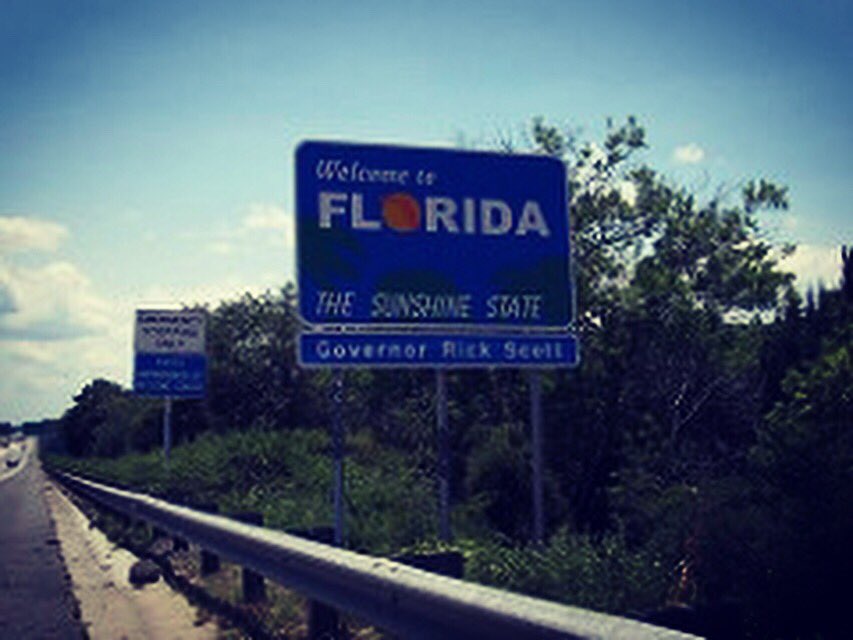 srhsband's tweet photo. Back in Florida! Almost home! #sebnyc19 #nycstpatricksdayparade #striveformoresleep https://t.co/2Q3TvQXSkM
