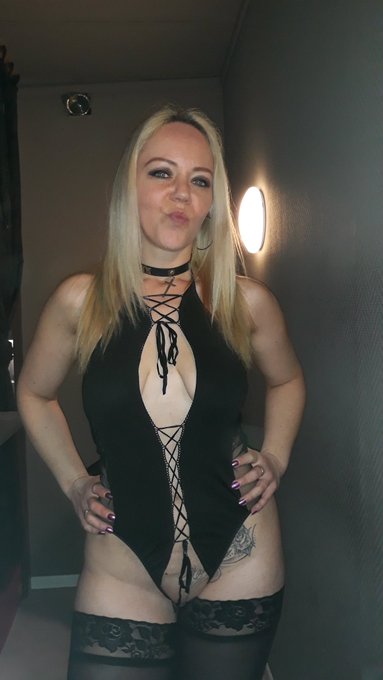 Xxx Pr&ecirc;te et en super forme Xxx 🤪😜😘 https://t.co/3BgCsoQJzH<a href="/tag/mvsales"class="tags"><span>#mvsales</span></a>