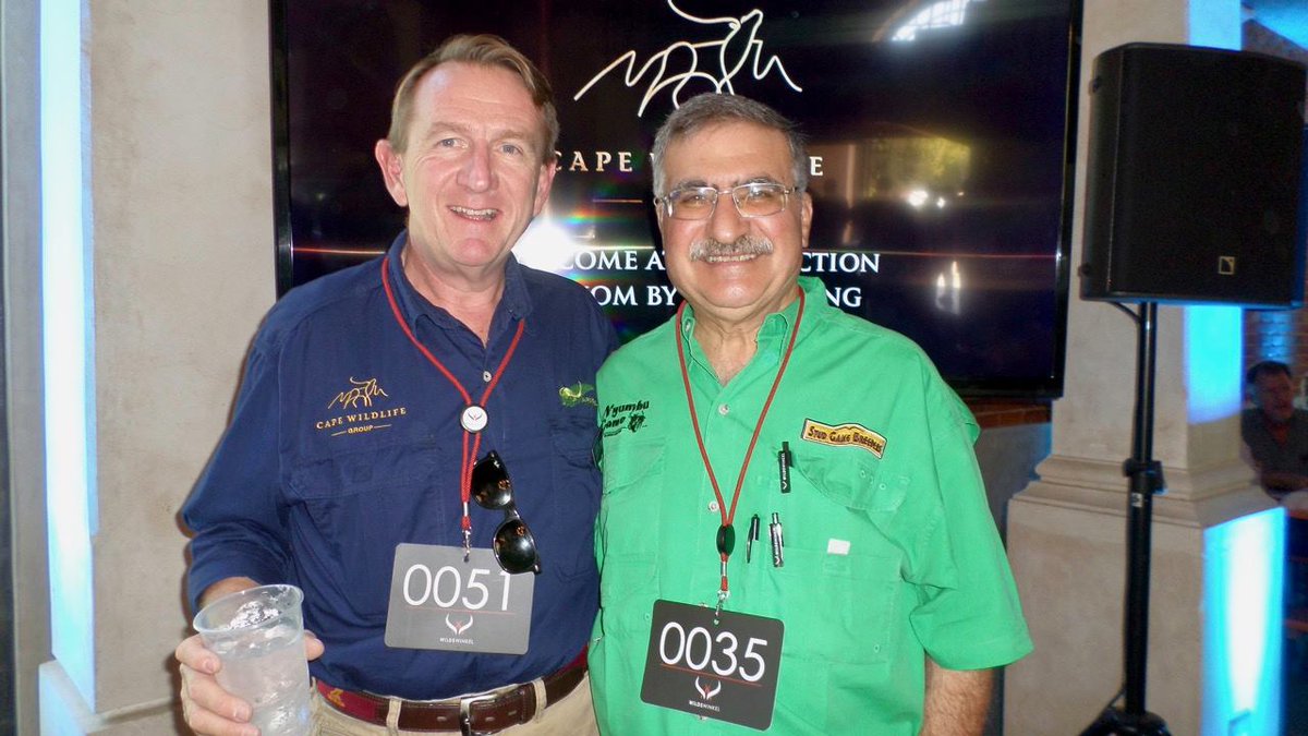 HillcrestGame's tweet photo. Cape Wildlife Group Auction hosted @ Watervliet, Stellenbosch (16 March 2019) in association with Wildswinkel

(From L-R): Fernando Ruede ( Arc-en-Ciel Stud ), Norman Adami ( Nyumbu Game )

#CapeWildlifeGroup #HillcrestGame @Cape_Wildlife @Wildswinkel https://t.co/3h3wHhtA0R