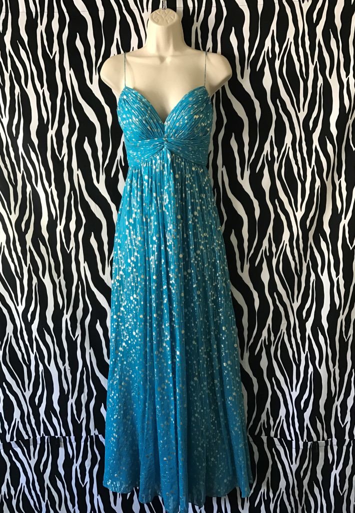VDCVintage's tweet photo. Aidan Mattox Evening ... - https://t.co/rWTql9KjpE - #AidanMattoxDress #AidanMattoxEveningDress #BallGown #HomecomingDress #PromDress https://t.co/PZvuIvO44J