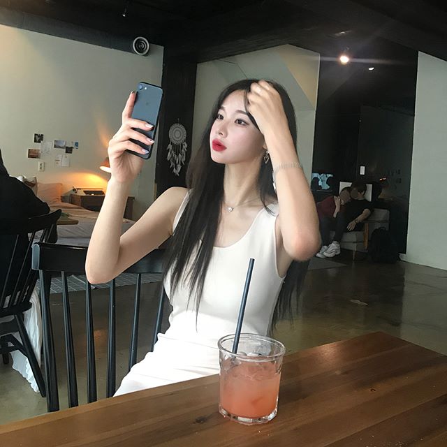 Candy ft.นอนแล้วว😪🔞| ไม่ตอบ=เรียน tweet media